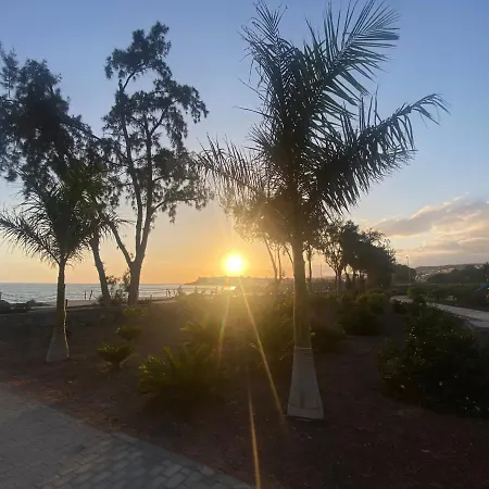 Modern Family Near The Pool With Private Jacuzzi Semesterbostad *