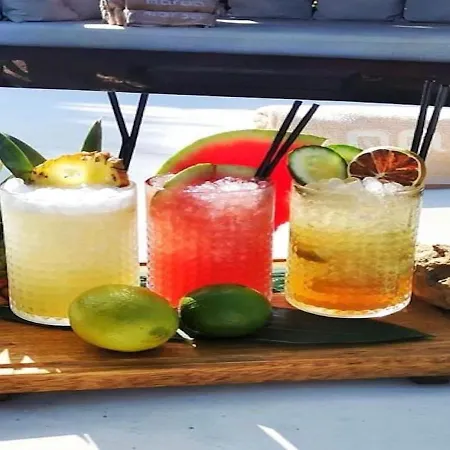 Modern Family Near The Pool With Private Jacuzzi Semesterbostad