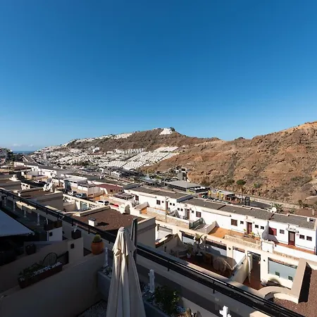 Modern Family Near The Pool With Private Jacuzzi *