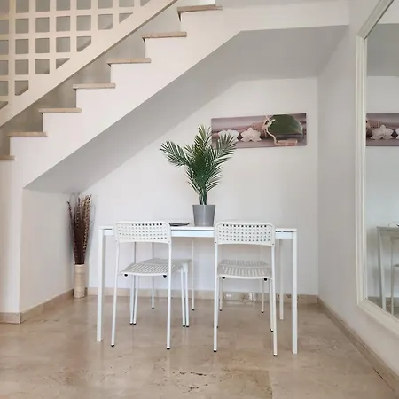 Semesterbostad Modern Family Near The Pool With Private Jacuzzi Puerto Rico (Gran Canaria)